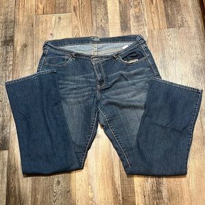 Woman’s Jeans Size 16